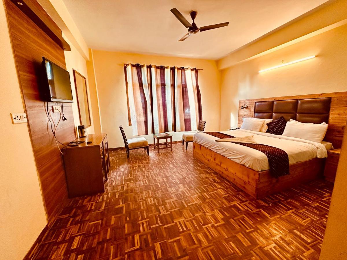 Hotel Grand Kalinga - Near Volvo Bus Stand Manali 外观 照片