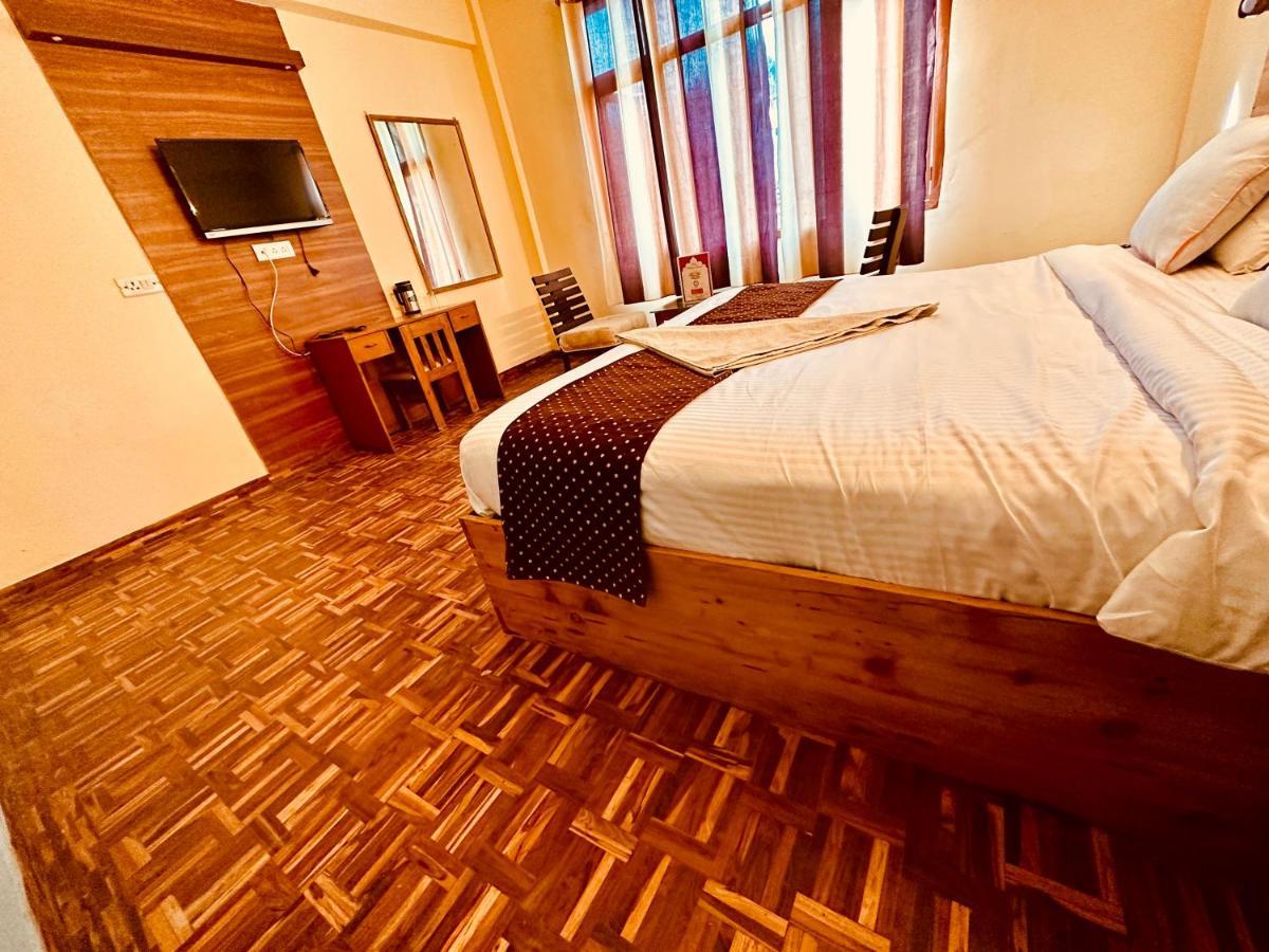 Hotel Grand Kalinga - Near Volvo Bus Stand Manali 外观 照片