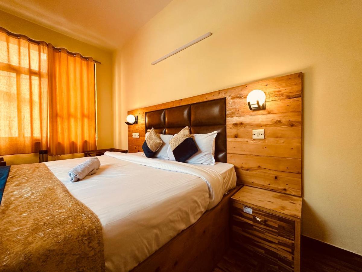 Hotel Grand Kalinga - Near Volvo Bus Stand Manali 外观 照片